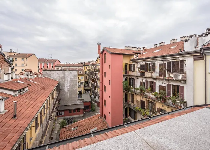 Orange Attic - Navigli